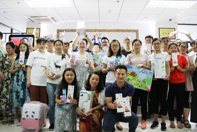 今年六一，有人給你不一樣的愛(ài)